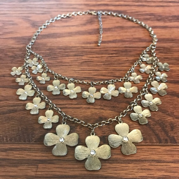 Francesca's Collections Jewelry - Francesca’s Two-Tier Golden Flowers Necklace